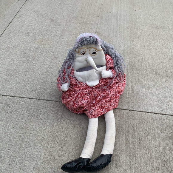 doll_vomit